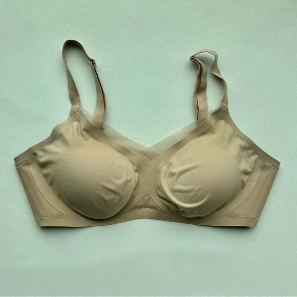 Honeylove Crossover Bra - Picture 2 of 4